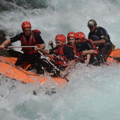 Rafting río Ara